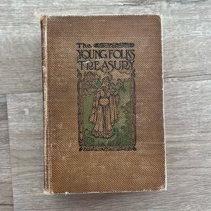 Antique 1917 Book “The Young‎ Folks Treasury” Volume III
